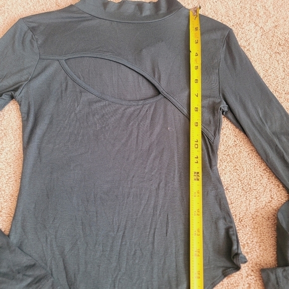 NWT Boohoo Bodysuit 2 - Picture 5 of 7